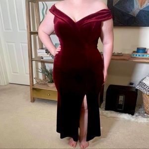 Xscape red velvet mermaid dress, size 14 petite